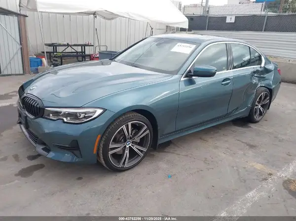 3MW5R1J06M8B58481 2021 BMW 3ER - Image 2