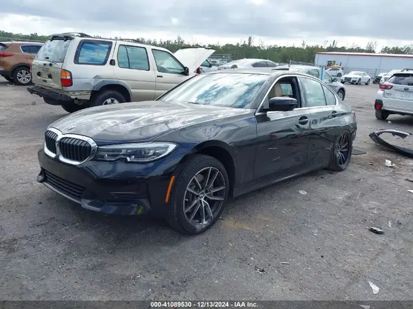 3MW5R1J06M8B93781 2021 BMW 3ER - Image 2