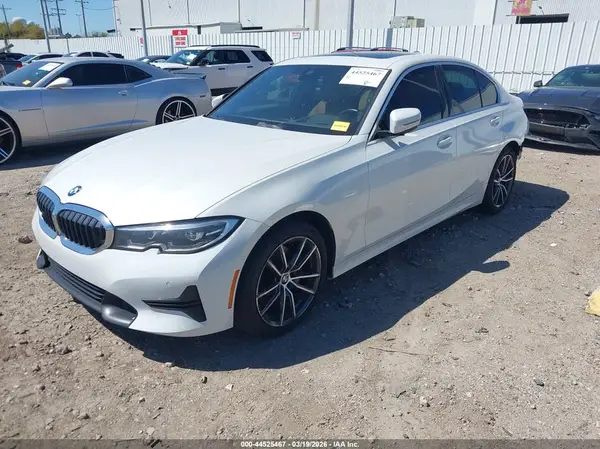 3MW5R1J06M8B95451 2021 BMW 3ER - Image 2