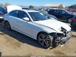 3MW5R1J06M8C03810 2021 BMW 3ER