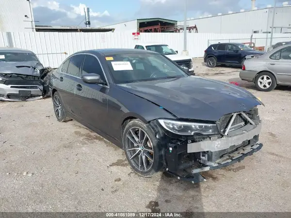 3MW5R1J06M8C17237 2021 BMW 3ER - Image 1