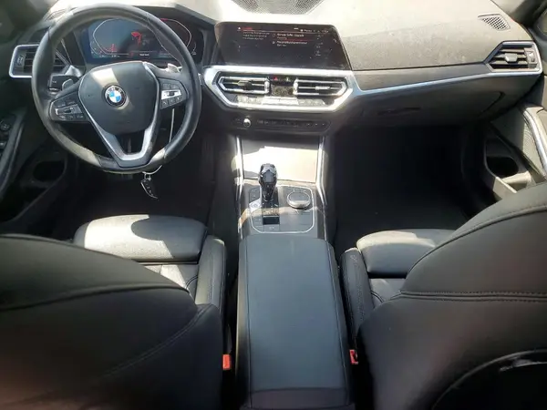 3MW5R1J07L8B15038 2020 BMW 3ER - Image 8