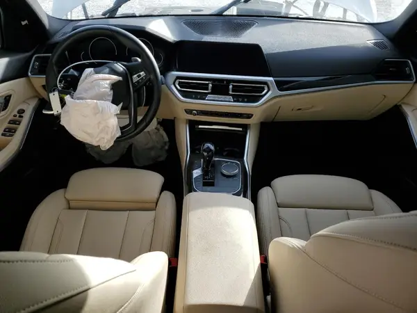 3MW5R1J07L8B17307 2020 BMW 3ER - Image 8