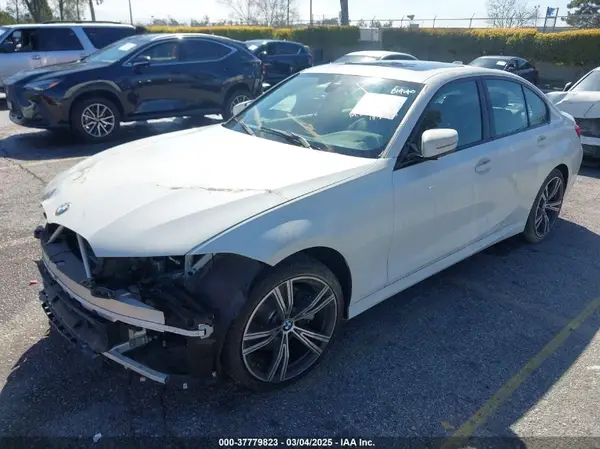 3MW5R1J07L8B18814 2020 BMW 3ER - Image 2