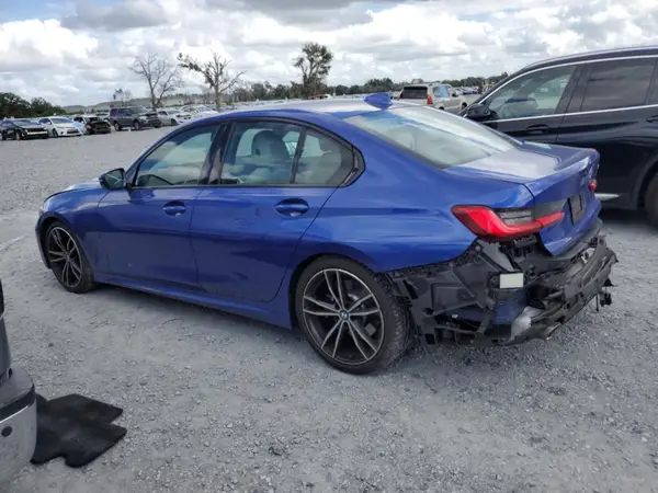 3MW5R1J07M8B61793 2021 BMW 3ER - Image 2