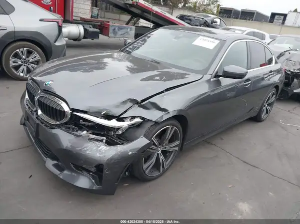 3MW5R1J07M8C06389 2021 BMW 3ER - Image 2