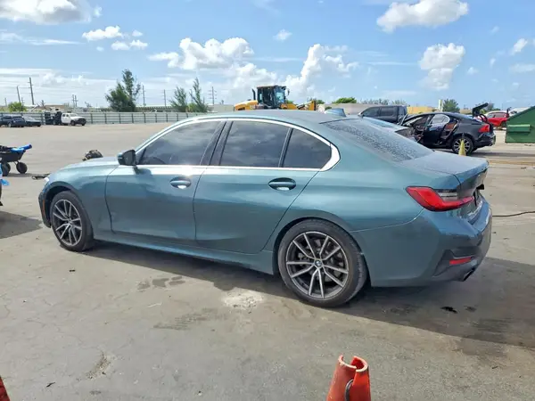 3MW5R1J08L8B04470 2020 BMW 3ER - Image 2