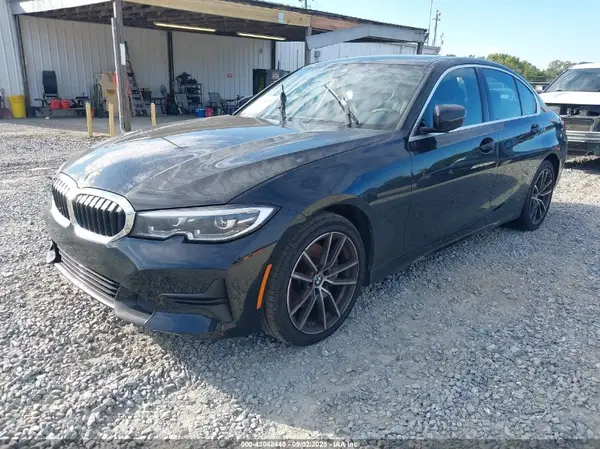3MW5R1J08L8B11466 2020 BMW 3ER - Image 2