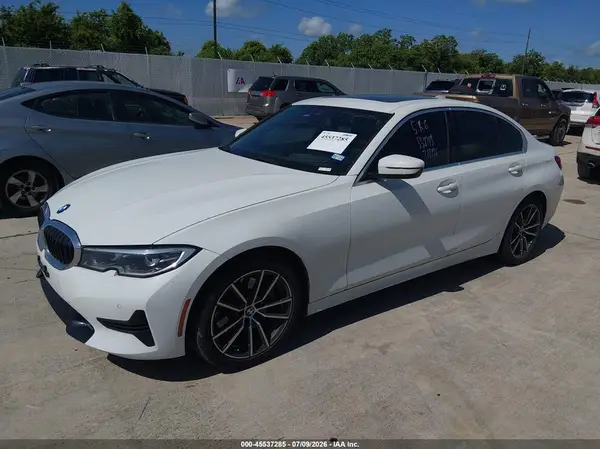 3MW5R1J08L8B15839 2020 BMW 3ER - Image 2