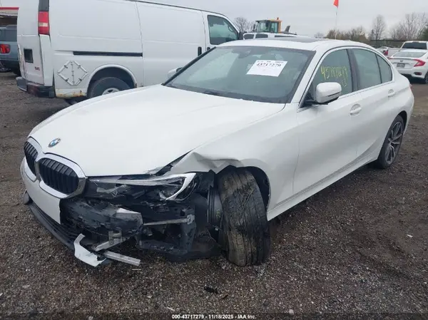 3MW5R1J08L8B21530 2020 BMW 3ER - Image 2