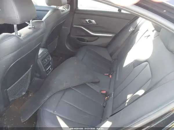 3MW5R1J08L8B23312 2020 BMW 3ER - Image 8