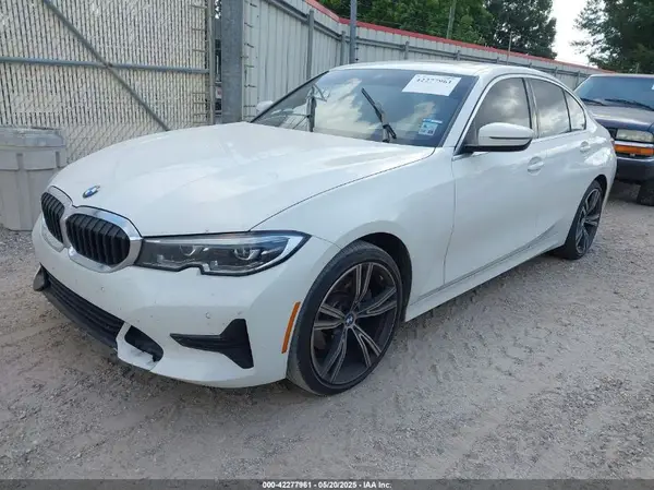3MW5R1J08L8B26498 2020 BMW 3ER - Image 2