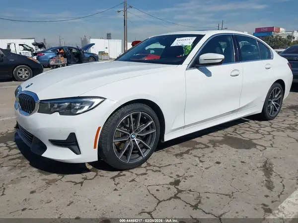 3MW5R1J08L8B31099 2020 BMW 3ER - Image 2