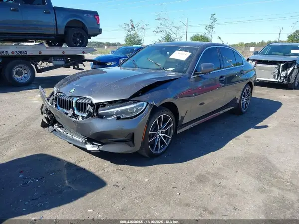3MW5R1J08M8B53332 2021 BMW 3ER - Image 2