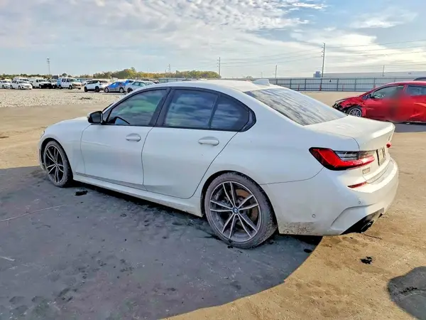 3MW5R1J08M8B59146 2021 BMW 3ER - Image 2