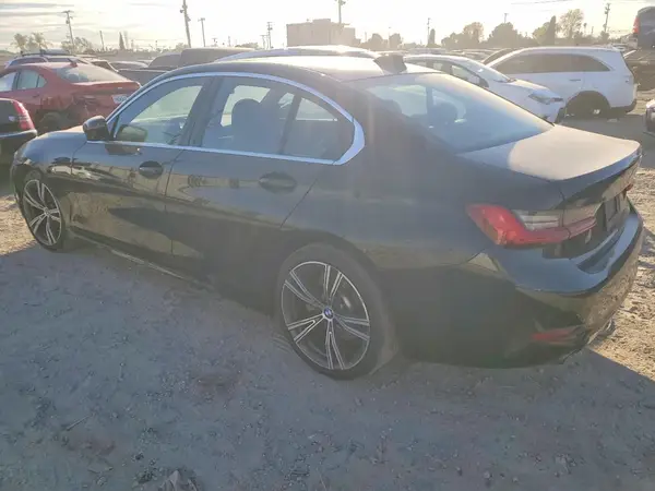 3MW5R1J08M8B59325 2021 BMW 3ER - Image 2