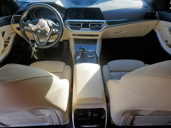 3MW5R1J08M8B65268 2021 BMW 3ER - Image 8
