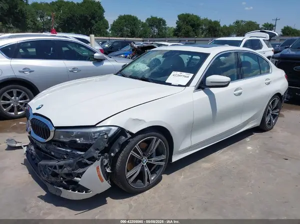 3MW5R1J08M8B70650 2021 BMW 3ER - Image 2