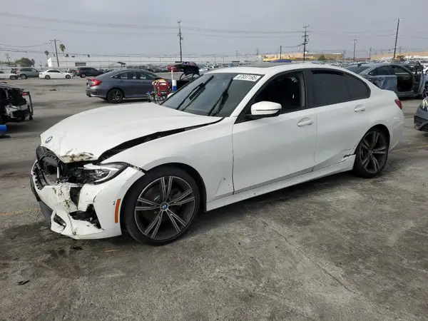 3MW5R1J08N8C23011 2022 BMW 3ER - Image 1