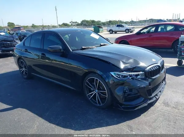 3MW5R1J09L8B06390 2020 BMW 3ER - Image 1
