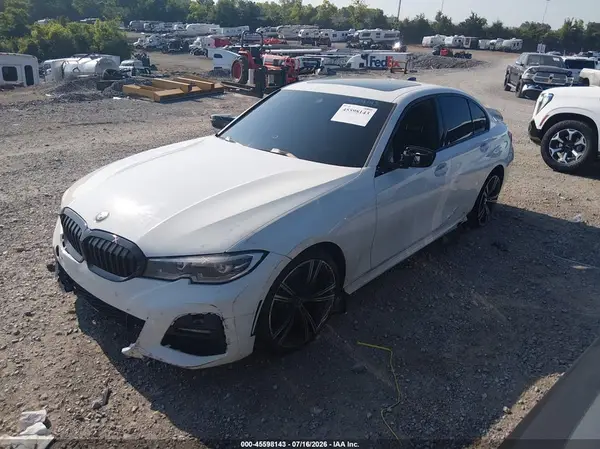 3MW5R1J09L8B18748 2020 BMW 3ER - Image 2