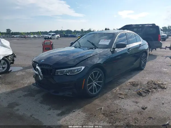 3MW5R1J09L8B21553 2020 BMW 3ER - Image 2
