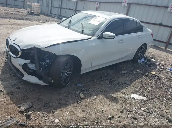 3MW5R1J09L8B29779 2020 BMW 3ER - Image 2