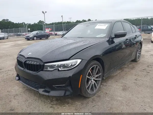 3MW5R1J09L8B33802 2020 BMW 3ER - Image 2