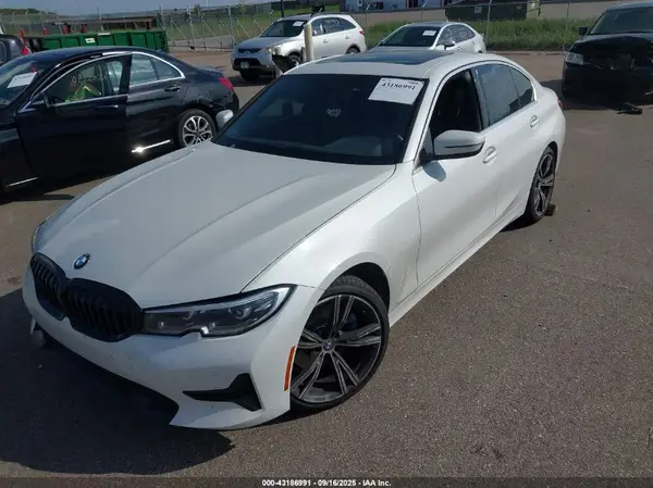 3MW5R1J09L8B41804 2020 BMW 3ER - Image 2