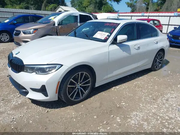 3MW5R1J09M8C02893 2021 BMW 3ER - Image 2