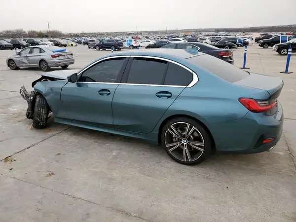 3MW5R1J09M8C14333 2021 BMW 3ER - Image 2