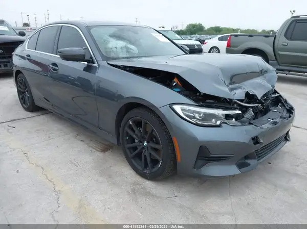 3MW5R1J09M8C15403 2021 BMW 3ER - Image 1