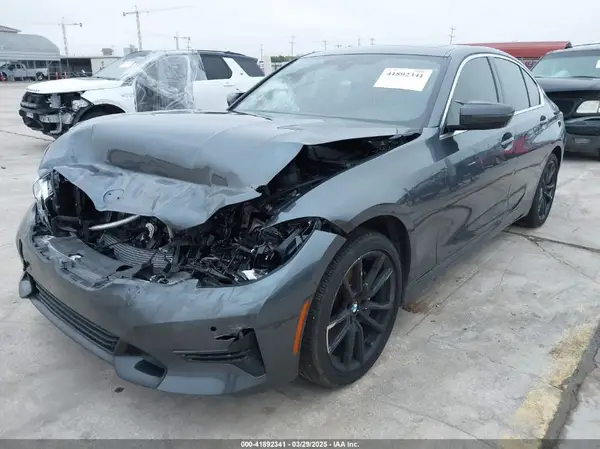 3MW5R1J09M8C15403 2021 BMW 3ER - Image 2