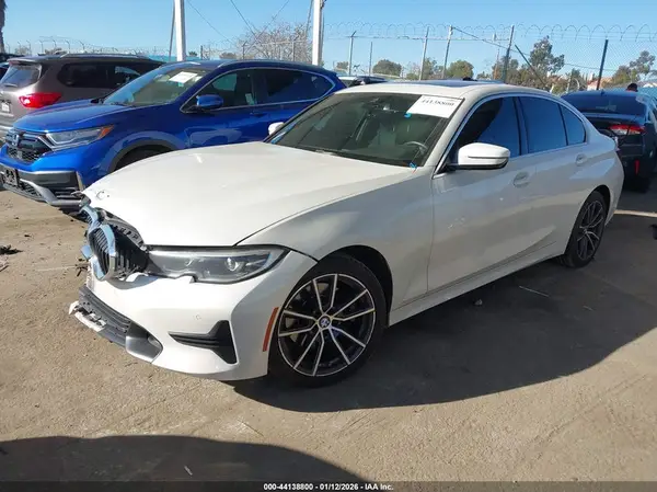 3MW5R1J09M8C15529 2021 BMW 3ER - Image 2