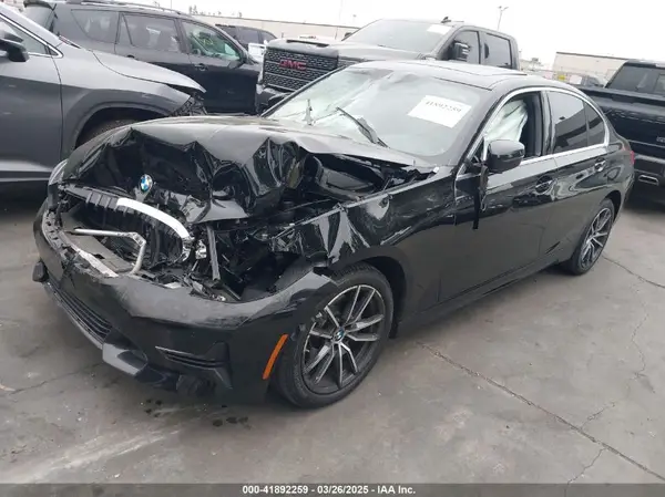 3MW5R1J09M8C21377 2021 BMW 3ER - Image 2