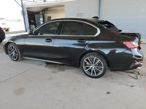 3MW5R1J0XM8B77048 2021 BMW 3ER - Image 2