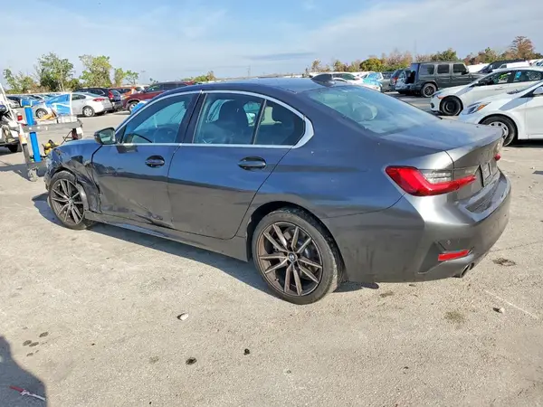 3MW5R1J50K8A05717 2019 BMW 3ER - Image 2