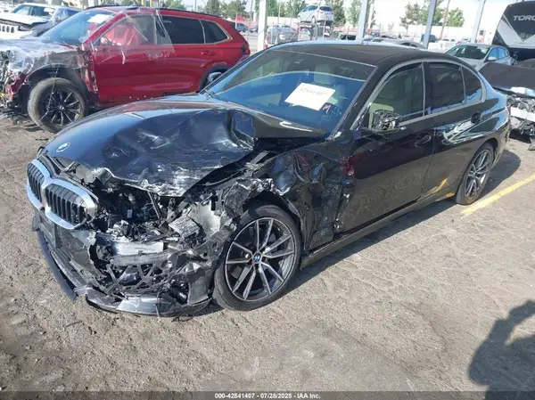 3MW5R1J50K8B01072 2019 BMW 3ER - Image 2