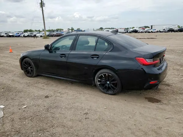 3MW5R1J51K8A05743 2019 BMW 3ER - Image 2