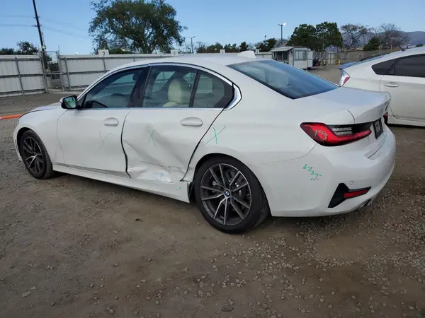 3MW5R1J51K8B02182 2019 BMW 3ER - Image 2
