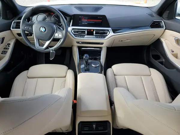 3MW5R1J51K8B02182 2019 BMW 3ER - Image 8