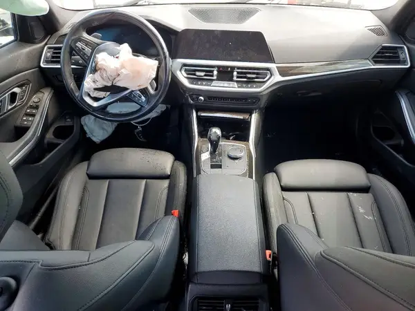 3MW5R1J52K8B01204 2019 BMW 3ER - Image 8