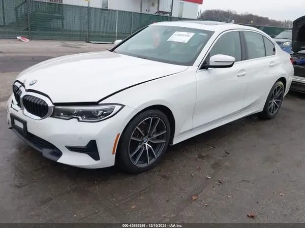 3MW5R1J53K8B01549 2019 BMW 3ER - Image 2