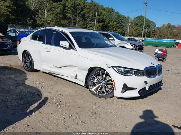 3MW5R1J59K8B00275 2019 BMW 3ER - Image 1