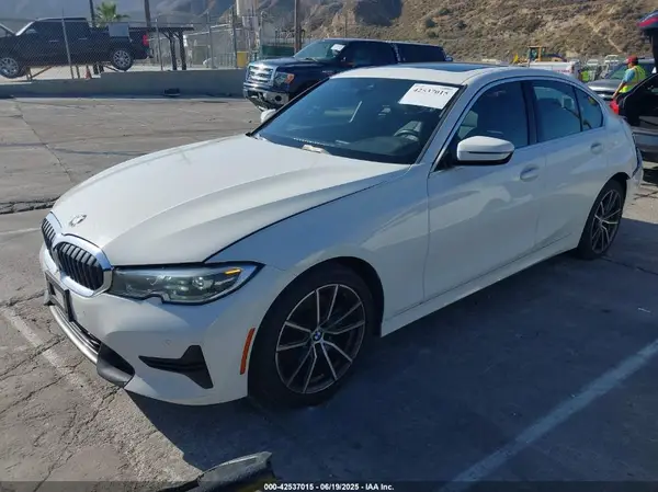 3MW5R1J5XK8A04056 2019 BMW 3ER - Image 2
