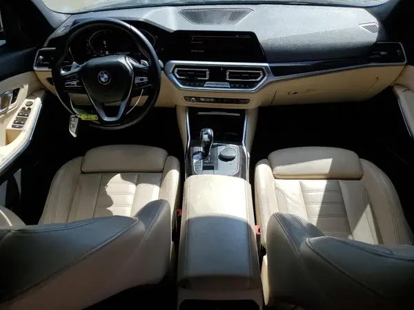 3MW5R1J5XK8B00074 2019 BMW 3ER - Image 8