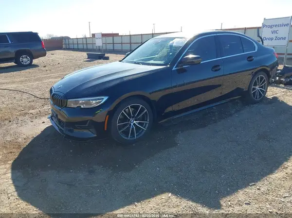 3MW5R1J5XK8B01922 2019 BMW 3ER - Image 2