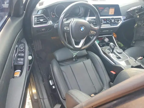 3MW5R7J00L8B07799 2020 BMW 3ER - Image 8