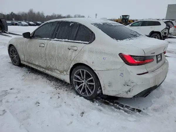 3MW5R7J00L8B12632 2020 BMW 3ER - Image 2