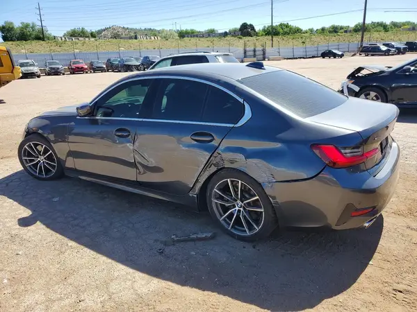3MW5R7J00L8B22755 2020 BMW 3ER - Image 2